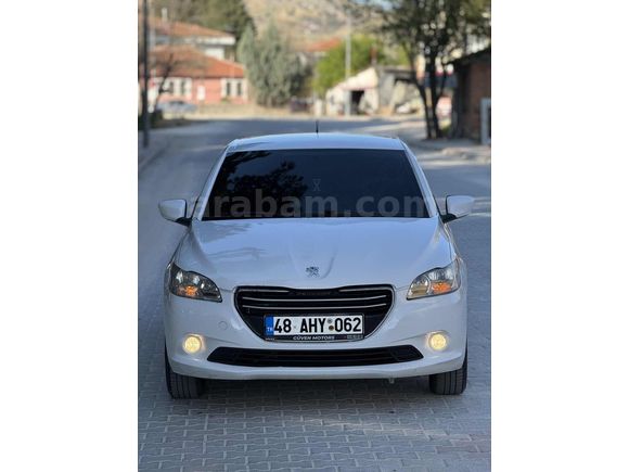 2016 DEĞİŞENSİZ TRAMERSİZ 3P BOYALI 301 ACTİVE PAKET