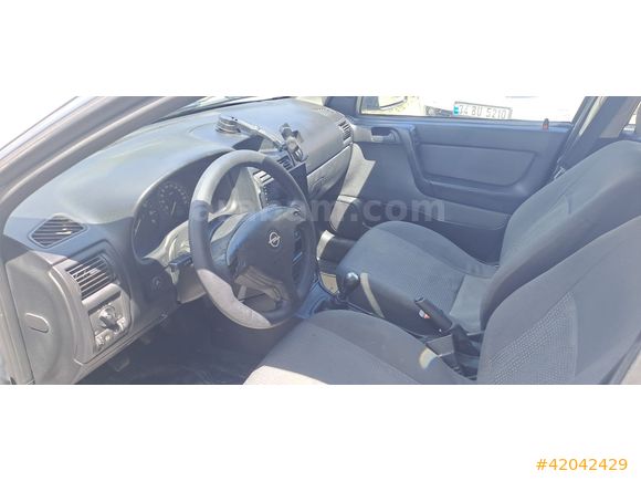 ANi OTOMOTİV ' DEN TEMİZ OPEL ASTRA