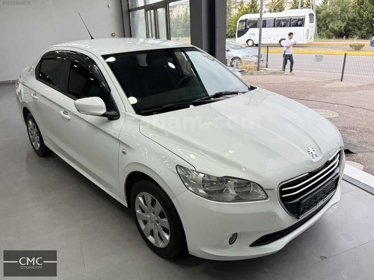 Galeriden Peugeot 301 1.6 HDi Active 2015 Model Kocaeli 160.000 km Beyaz 7