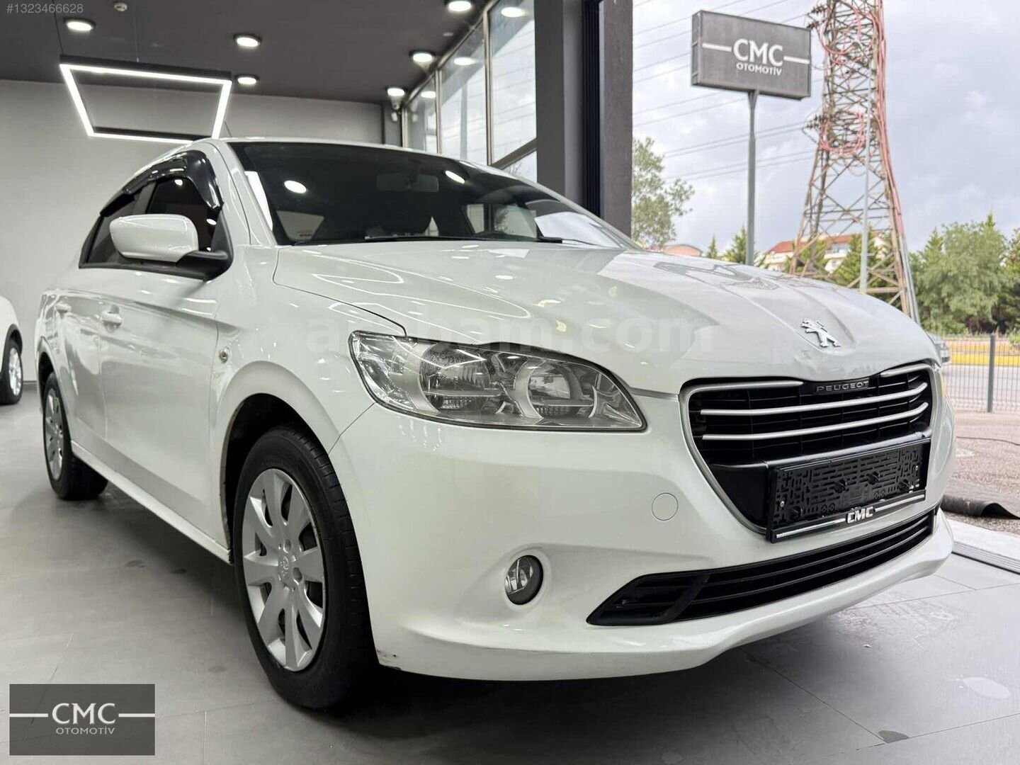 Galeriden Peugeot 301 1.6 HDi Active 2015 Model Kocaeli 160.000 km Beyaz 6