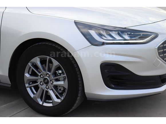 MBS BÜYÜKSOYLU'DAN 2025 FORD FOCUS 1.5 ECOBLUE TITANIUM STİL
