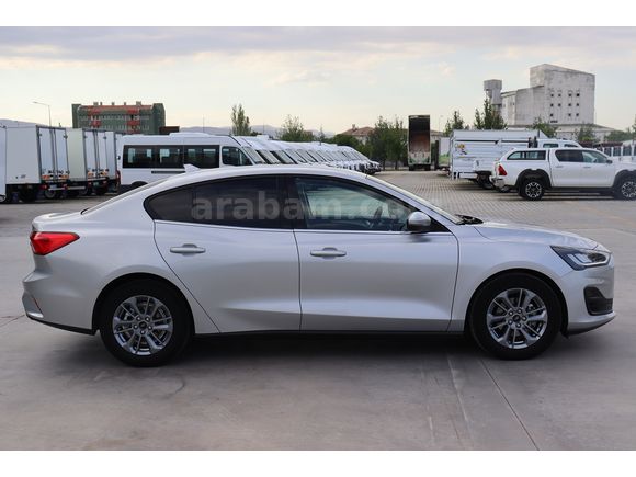MBS BÜYÜKSOYLU'DAN 2025 FORD FOCUS 1.5 ECOBLUE TITANIUM STİL