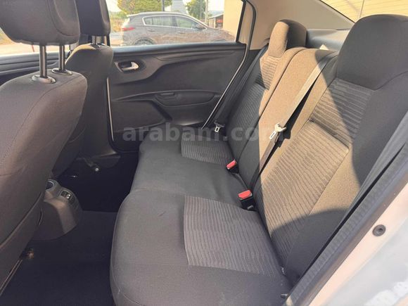 Peugeot 301 Active 1.6 dizel Makyajlı kasa