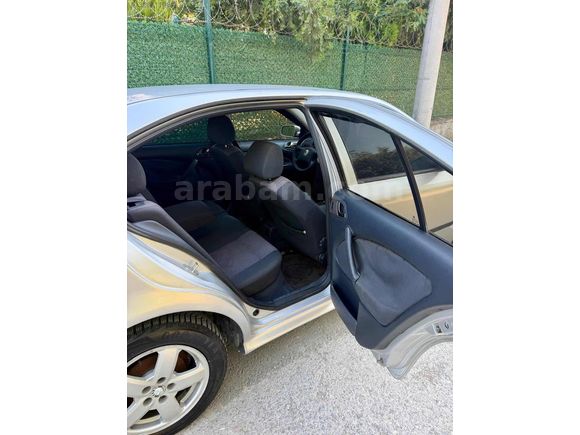 EGE OTOMOTİVDEN OTOMATİK SKODA(TAKA VADE OLUR)