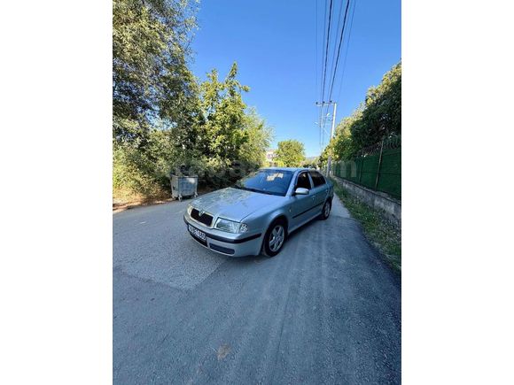 EGE OTOMOTİVDEN OTOMATİK SKODA(TAKA VADE OLUR)