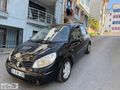 CAM TAVANLI GENİŞ AİLE ARACI