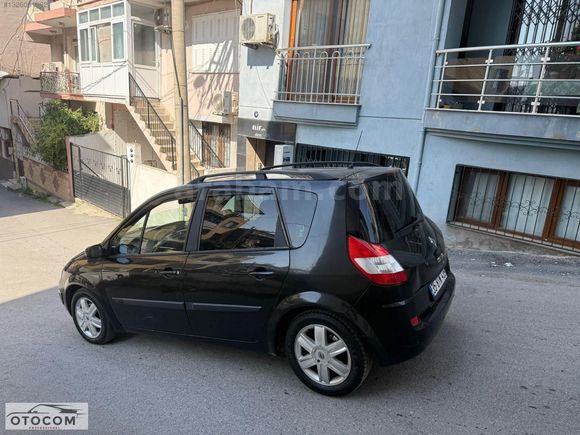 CAM TAVANLI GENİŞ AİLE ARACI