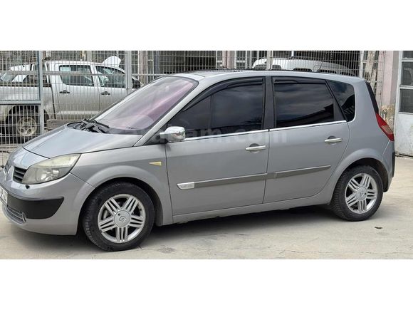OTOMATİK 2005 RENAULT SCENİC 1.6 PRİVİLEGE SUNROOFLU