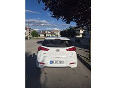 Sahibinden Hyundai i20 1.4 MPI Jump 2017 Model 