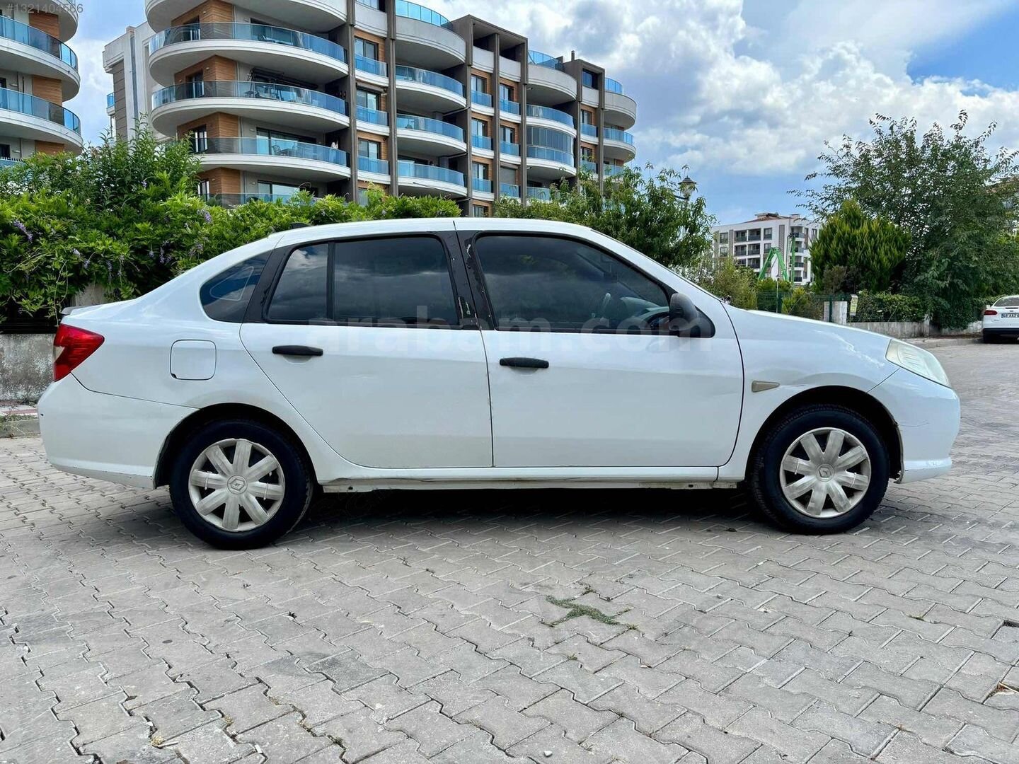 Galeriden Renault Symbol 1.2 Authentique 2012 Model Muğla 160.000 km Beyaz 4