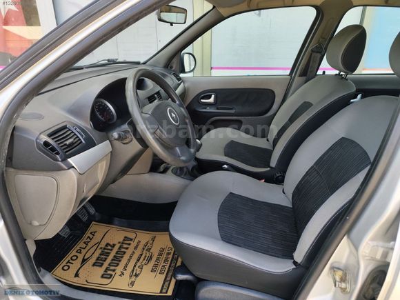 İLK EL 2009 MODEL 1.2 16 V EKSPRESSİON FULL 167 BİN KM DE ORJİNL
