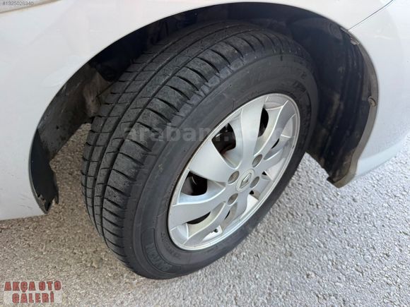 AKÇA OTODAN 2012 MODEL 170.000KM DE 1.2 16V SYMBOLL EXPRESSİON