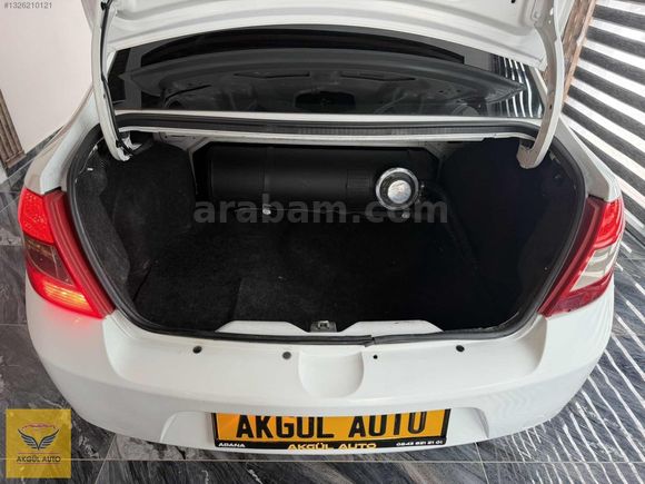 AKGÜL AUTO TEMİZ BAKIMLIDIR BENZİN LPG DİR.