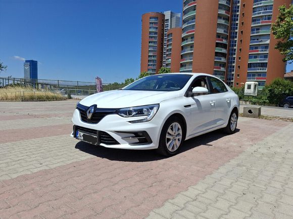 Sahibinden Renault Megane 1.3 TCe Joy 2021 Model