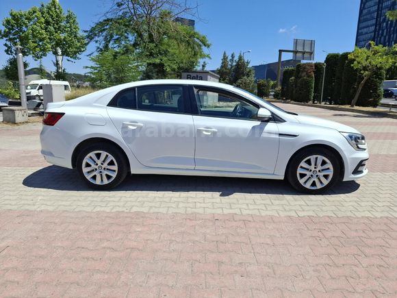 Sahibinden Renault Megane 1.3 TCe Joy 2021 Model