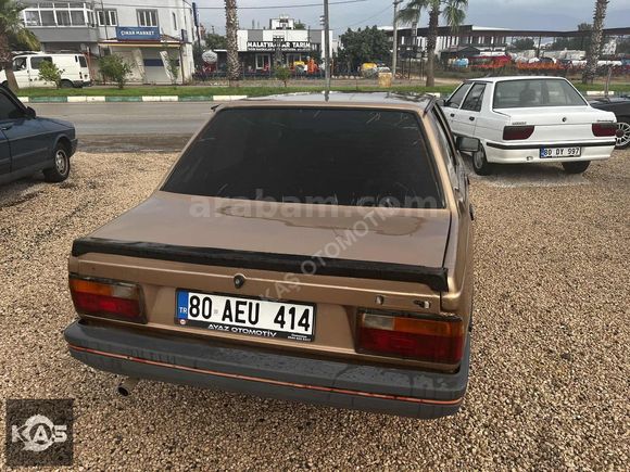 Renault 9 BROADWAY 1988 model