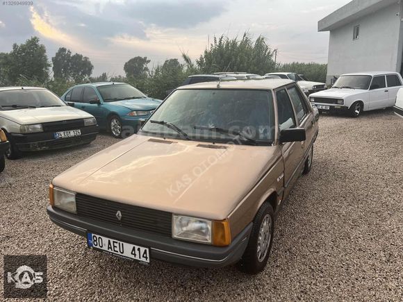 Renault 9 BROADWAY 1988 model