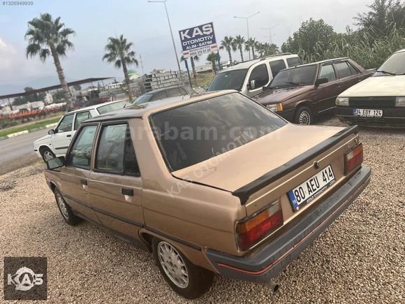 Renault 9 BROADWAY 1988 model