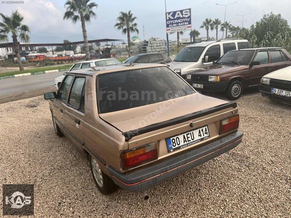 Renault 9 BROADWAY 1988 model