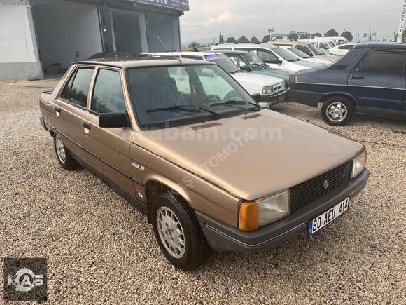 Renault 9 BROADWAY 1988 model