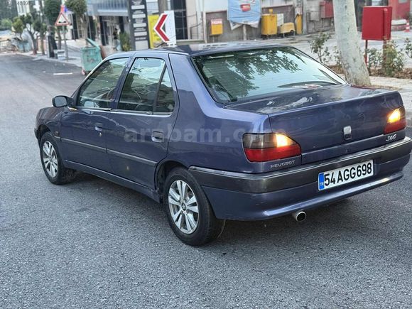 DEĞIŞENSIZ 1999 GRİFFE