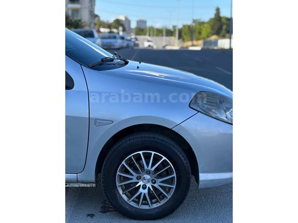 Sahibinden Renault Symbol 1.5 dCi Expression 2012 Model  206.000 km Gri