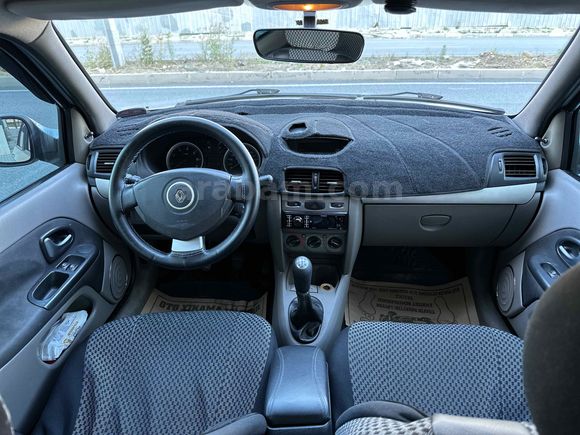 Sahibinden Renault Symbol 1.5 dCi Expression 2012 Model  206.000 km Gri