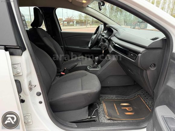 PODIUM AUTO 2024 TALİANT S.BAKIMLI PARK SENSÖRÜ GSR'Lİ