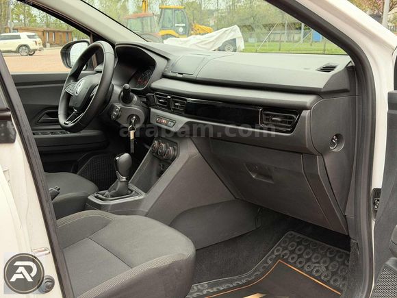 PODIUM AUTO 2024 TALİANT S.BAKIMLI PARK SENSÖRÜ GSR'Lİ