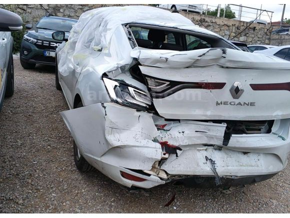 ( FIRSAT ARACIDIR ) 2017 RENAULT MEGANE 1.6 Joy
