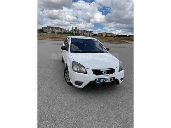 Sahibinden Kia Rio 1.5 CRDi Trend 2011 Model