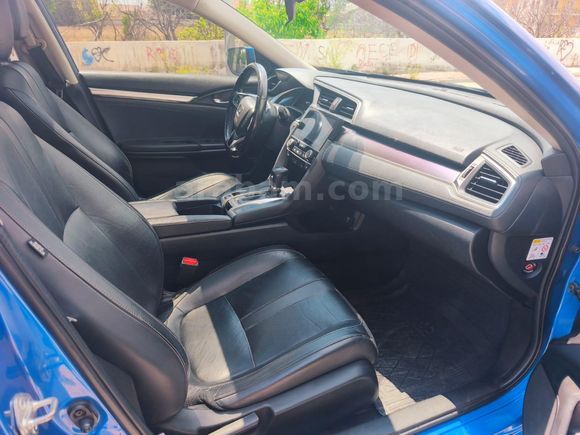 HONDA CIVIC 1.6.İ VITEC ECO EXECUTİVE 2018 MODEL HATASIZ
