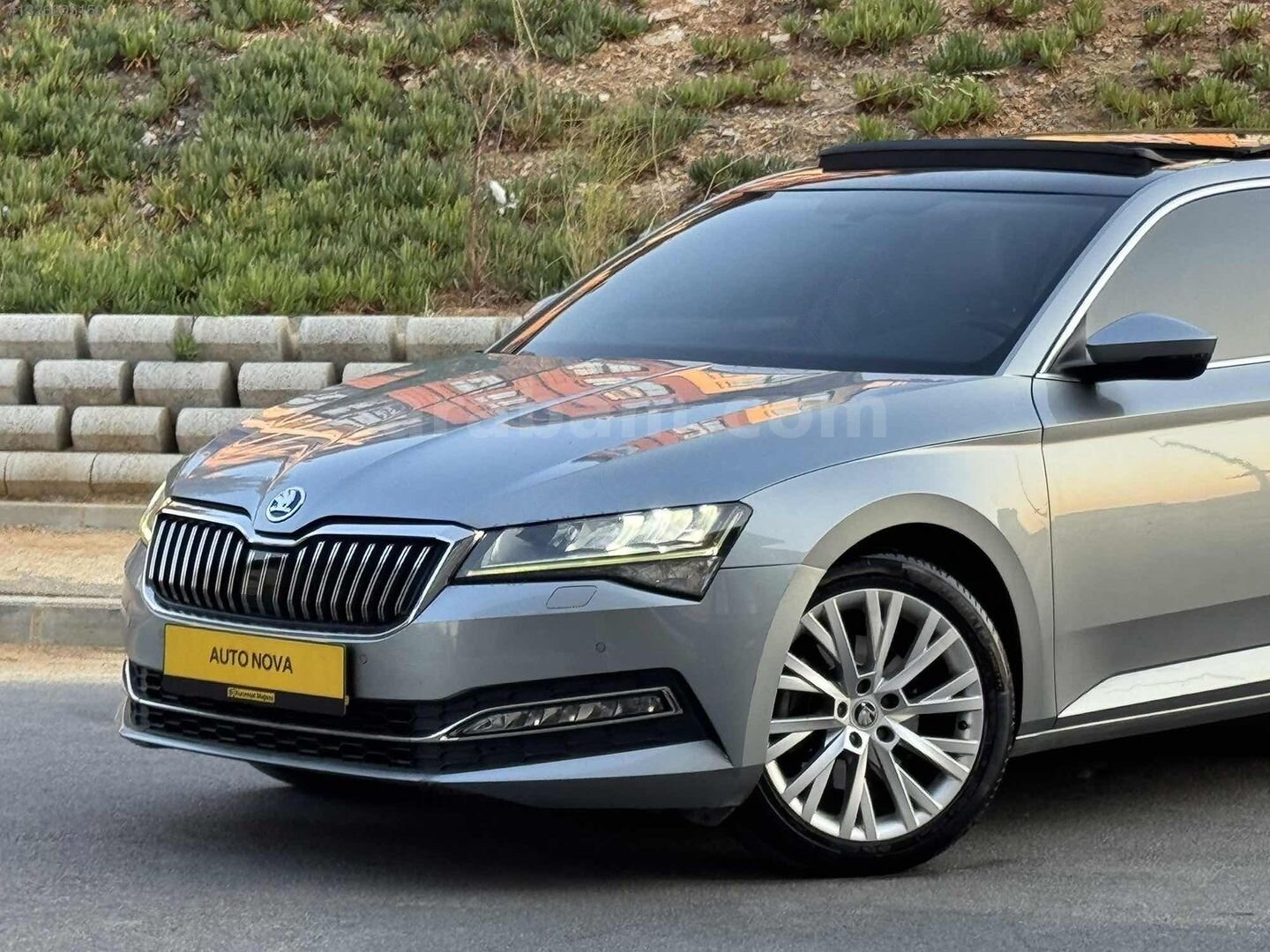 Galeriden Skoda SuperB 1.5 TSI Prestige 2020 Model İstanbul 112.000 km Gri 4