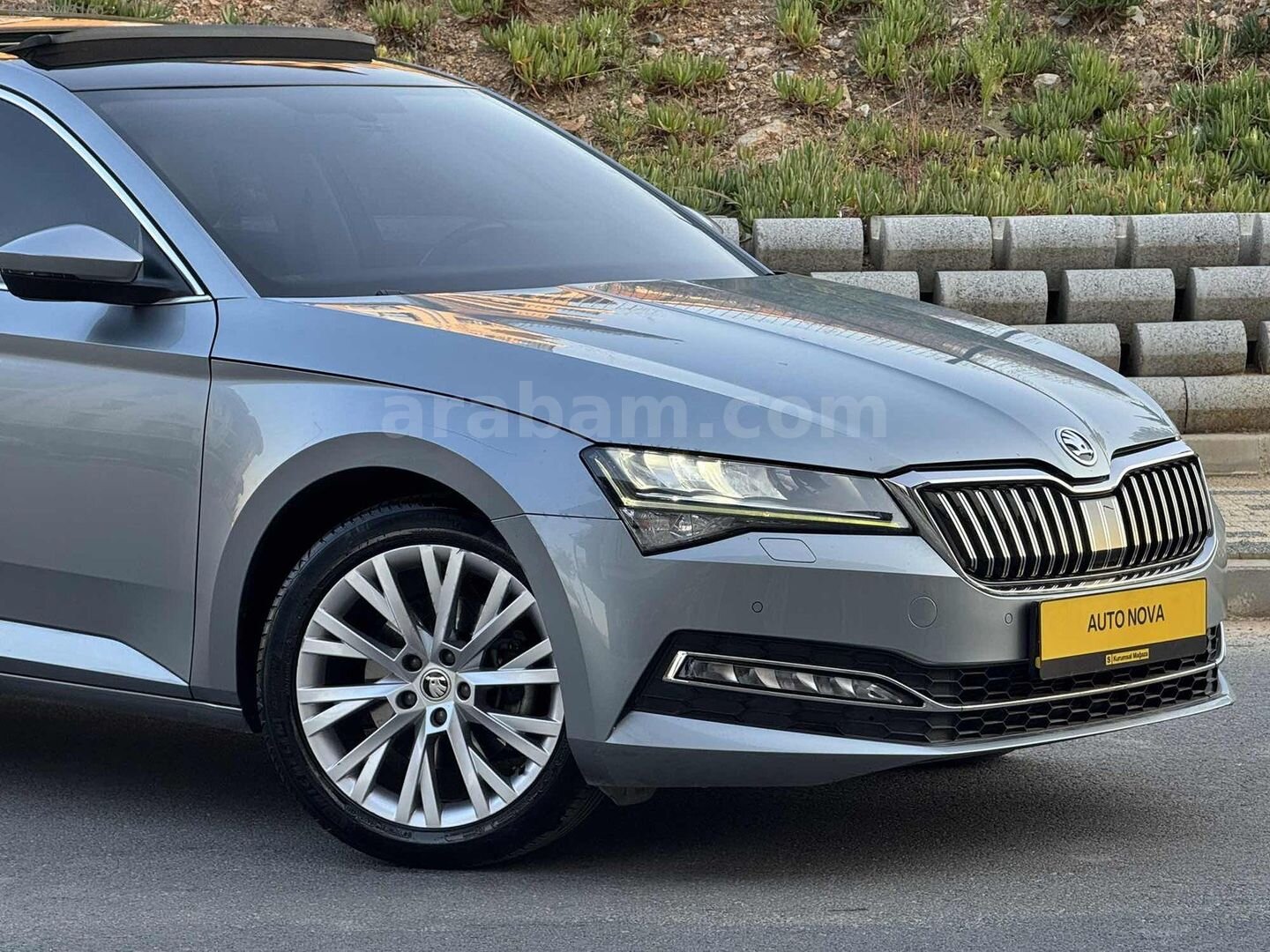 Galeriden Skoda SuperB 1.5 TSI Prestige 2020 Model İstanbul 112.000 km Gri 5