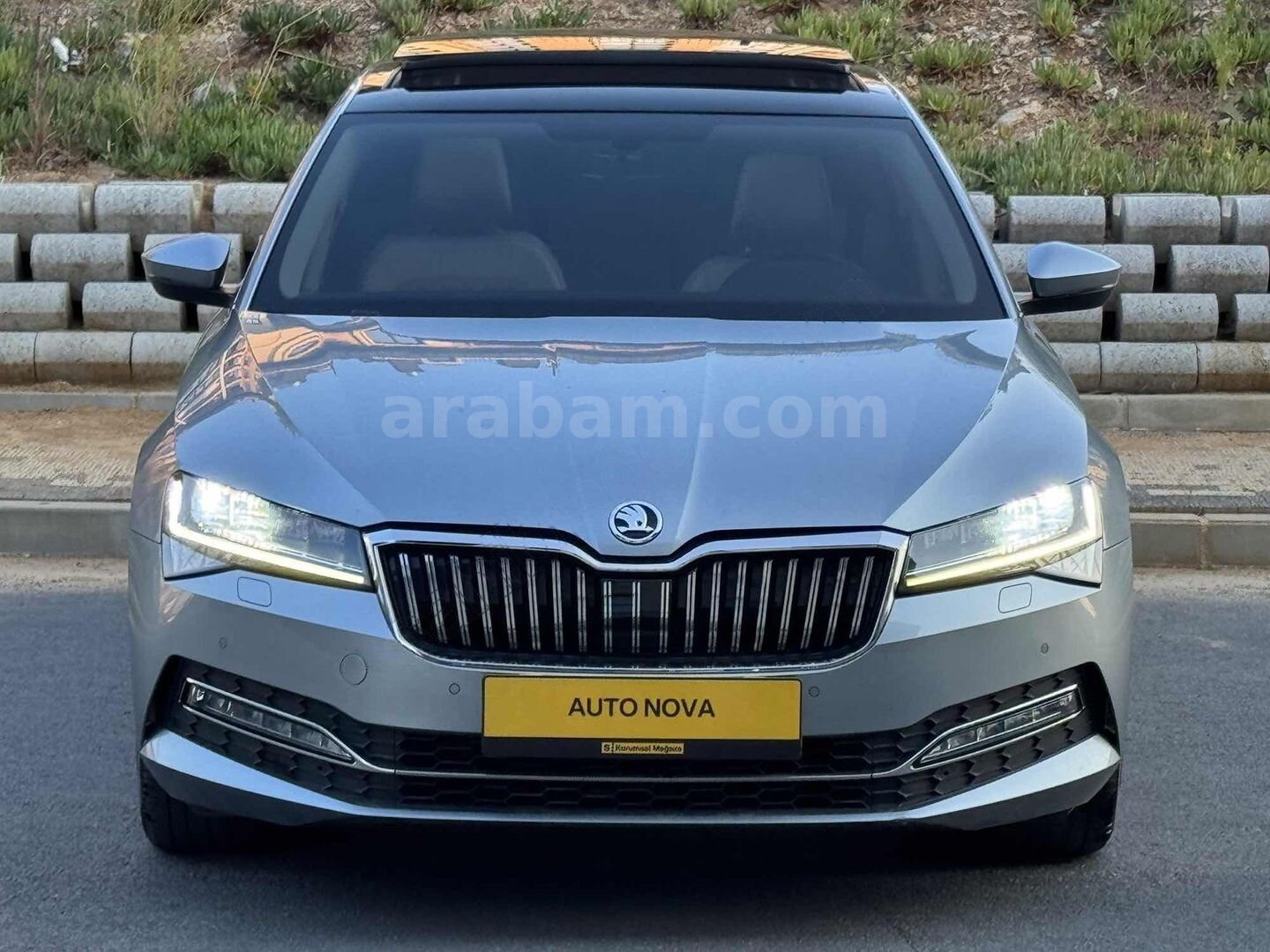 Galeriden Skoda SuperB 1.5 TSI Prestige 2020 Model İstanbul 112.000 km Gri 2