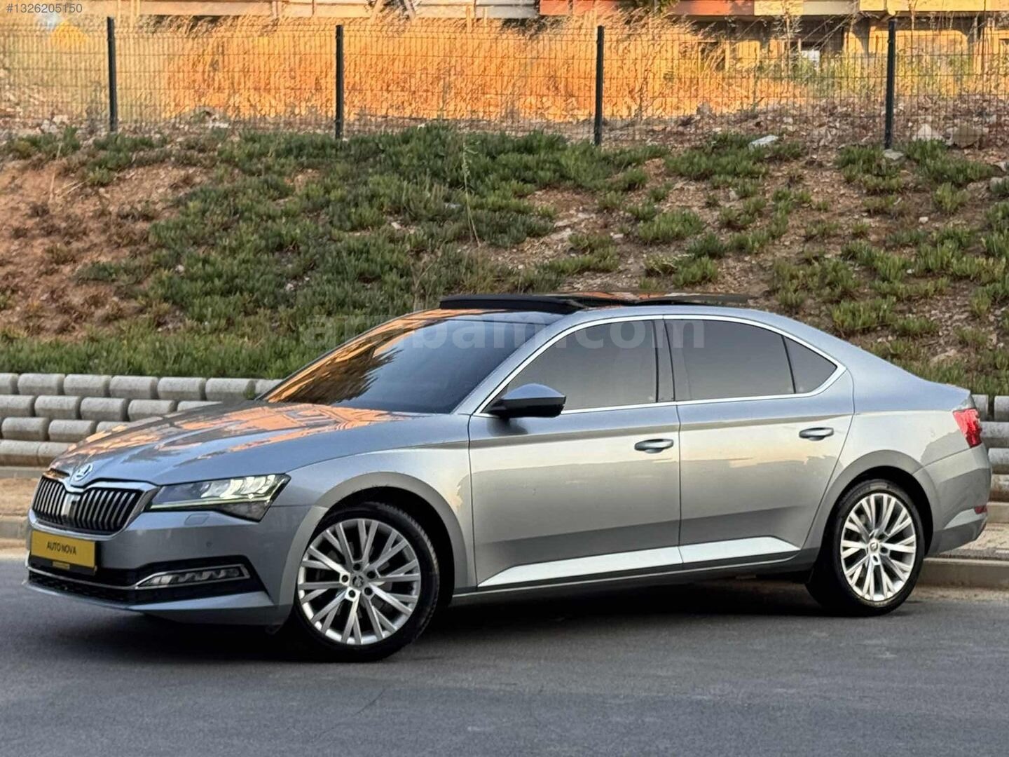 Galeriden Skoda SuperB 1.5 TSI Prestige 2020 Model İstanbul 112.000 km Gri 3