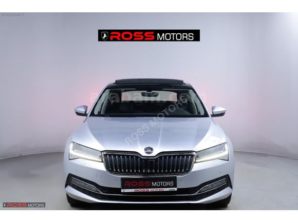 ROSS' dan 2023 SKODA SUPERB PRESTİGE SERVİS BAKIMLI