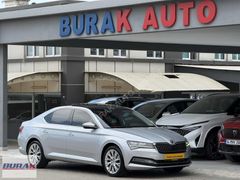 2023 SUPERB PRESTİGE 1.5TSİ HATASIZ BOYASIZ KARTA 12 TAKSİT