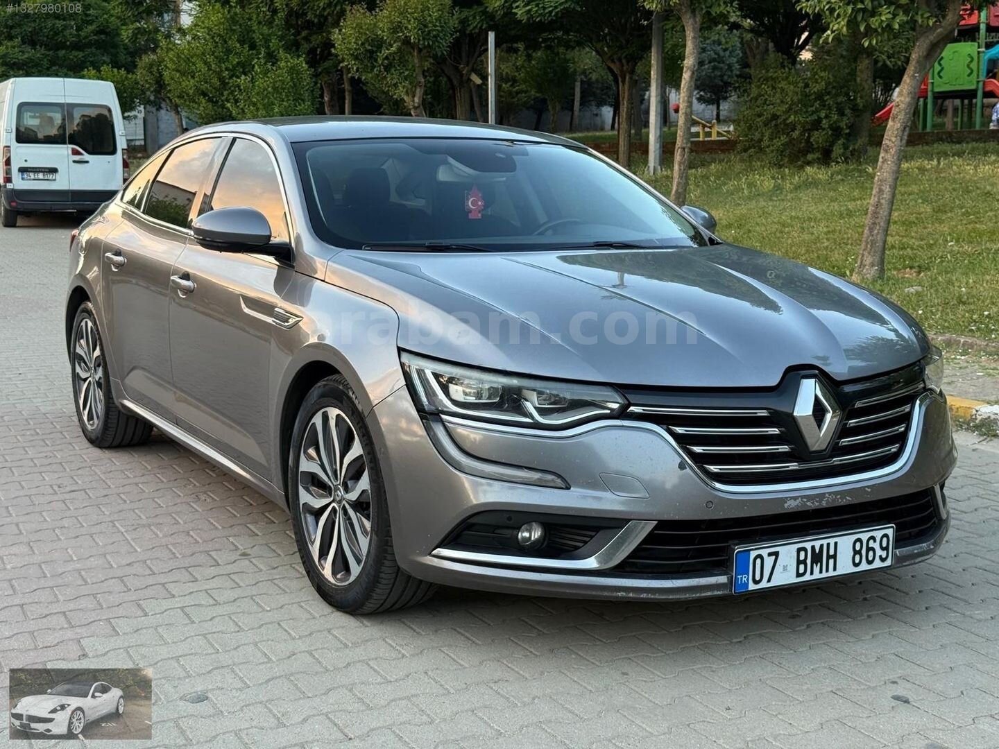 Galeriden Renault Talisman 1.6 dCi Touch 2016 Model İstanbul 300.000 km Gri 4