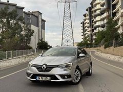 Sahibinden Renault Megane 1.5 dCi Icon 2017 Model  164.000 km Gri (Gümüş)