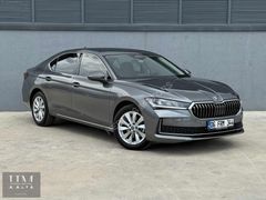 'HERMES MOTORS' 2025 SKODA SUPERB 32.000KM BOYASIZ/DEĞİŞENSİZ