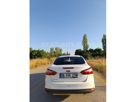 Sahibinden Ford Focus 1.6 Ti-VCT Style 2013 Model