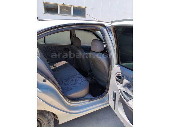 Sahibinden Renault Megane 1.6 RTA 2000 Model 