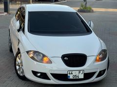 AY'CAR'DAN 2010 LEON BENZİN LPG'Lİ