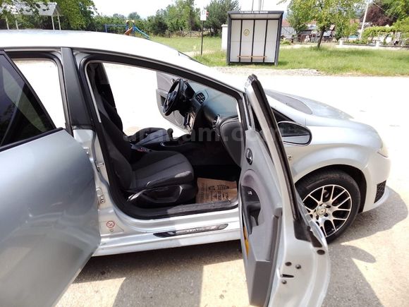ÖZKAN OTOMOTİVDEN 2006 SEAT LEON 1.6LPG Lİ