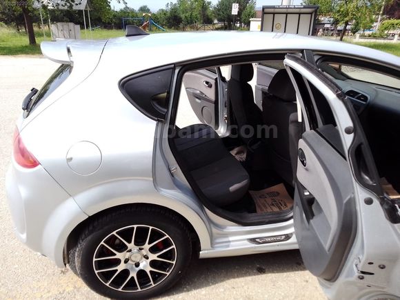 ÖZKAN OTOMOTİVDEN 2006 SEAT LEON 1.6LPG Lİ