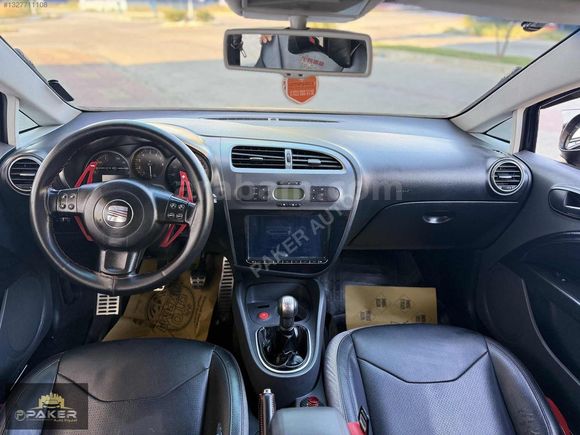 PAKER AUTO'DAN//SES SİSTEMİ//DERİ KOLTUK//K K TAKSİT İMKANI