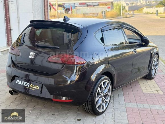 PAKER AUTO'DAN//SES SİSTEMİ//DERİ KOLTUK//K K TAKSİT İMKANI