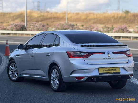 HATASIZ BOYASIZ TRAMERSİZ FULL SERVİS BAKIMLI DÜŞÜK KM
