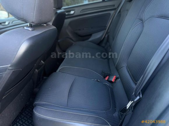 HATASIZ BOYASIZ TRAMERSİZ FULL SERVİS BAKIMLI DÜŞÜK KM
